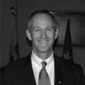 Dr Steve Estes